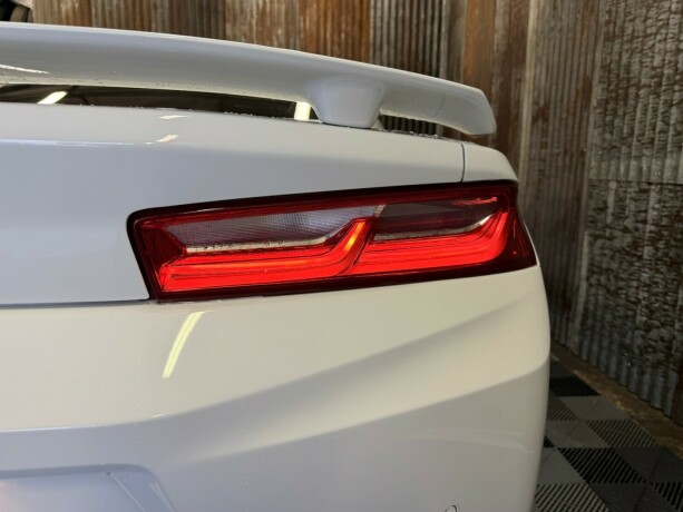 chevrolet-camaro-ss-bensin-2016-big-35