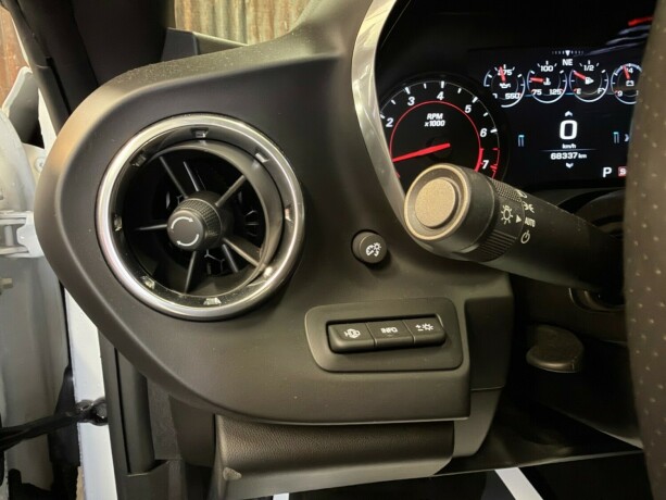 chevrolet-camaro-ss-bensin-2016-big-22