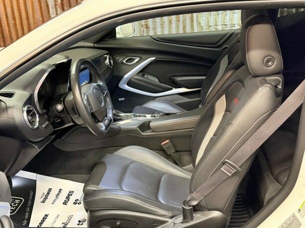 chevrolet-camaro-ss-bensin-2016-big-14