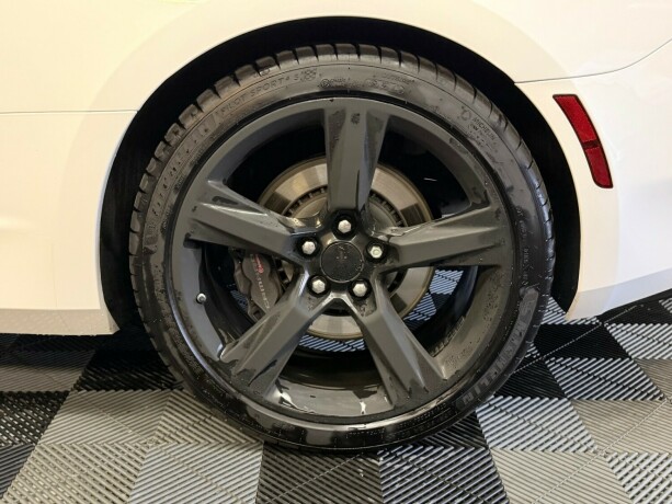 chevrolet-camaro-ss-bensin-2016-big-12