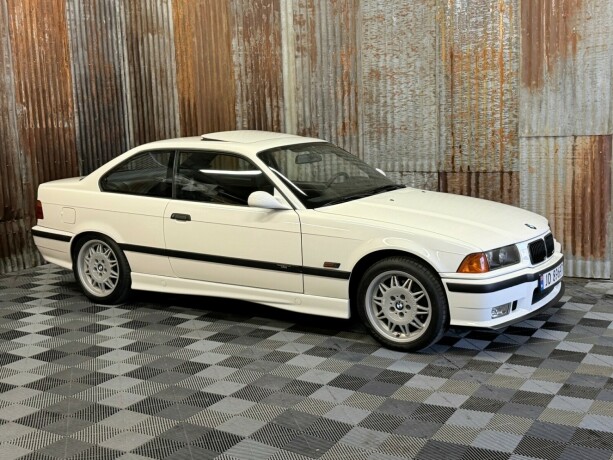 bmw-m3-bensin-1995-big-1