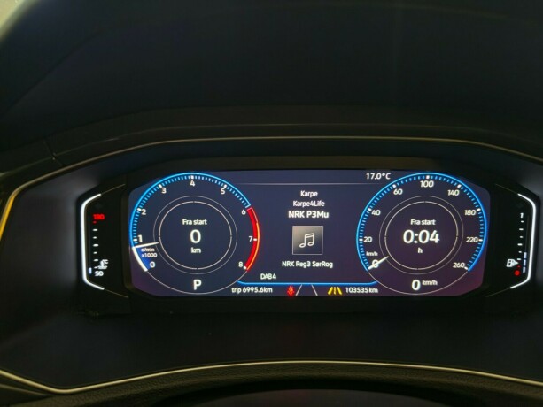volkswagen-t-roc-bensin-2019-big-24