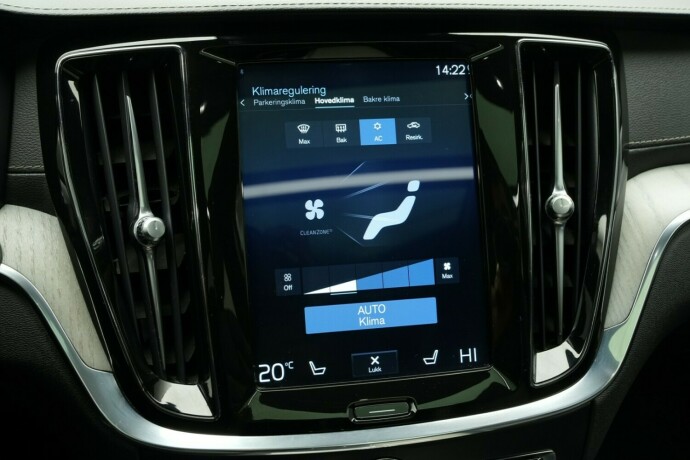 volvo-v60-diesel-2019-big-59