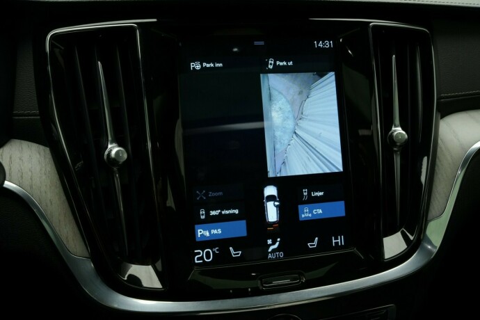 volvo-v60-diesel-2019-big-47