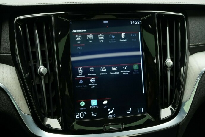 volvo-v60-diesel-2019-big-58
