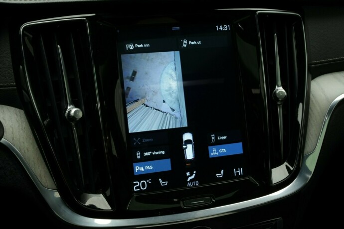 volvo-v60-diesel-2019-big-49