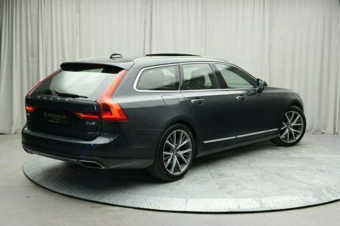 volvo-v90-diesel-2018-big-11