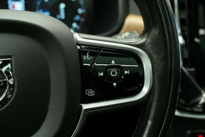 volvo-v90-diesel-2018-big-34
