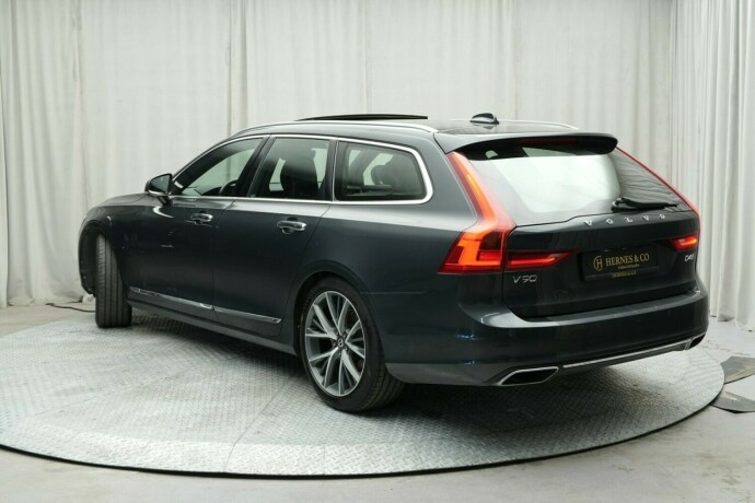 volvo-v90-diesel-2018-big-12