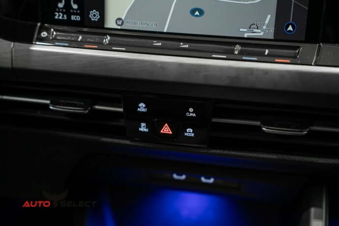volkswagen-golf-viii-elektrisitetbensin-2021-big-29