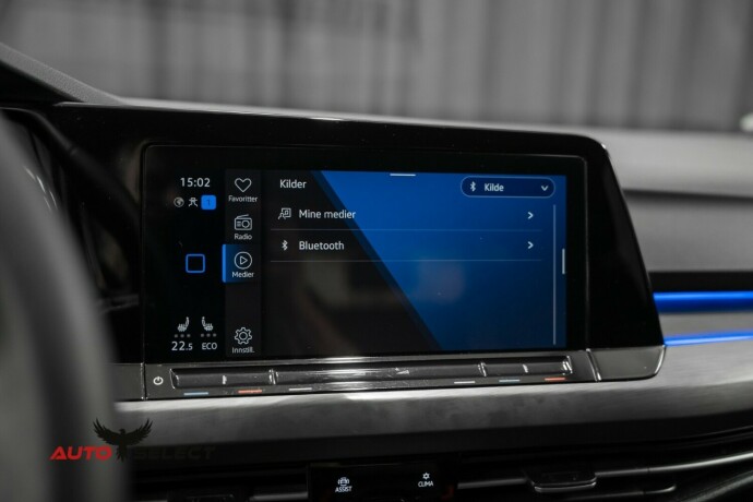 volkswagen-golf-viii-elektrisitetbensin-2021-big-37