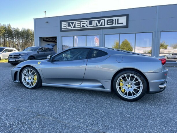ferrari-430-bensin-2005-big-3