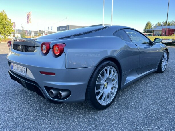 ferrari-430-bensin-2005-big-6