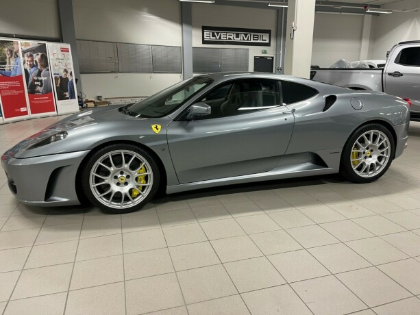 ferrari-430-bensin-2005-big-36