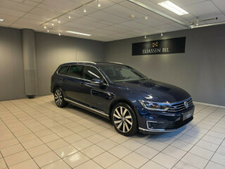 Volkswagen | Passat | Plug-in Petrol | 2017