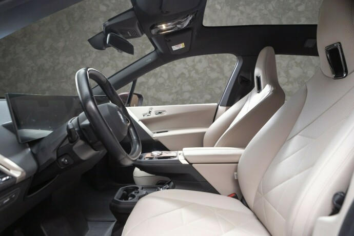 bmw-ix-elektrisitet-2023-big-25
