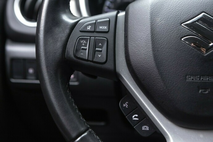 suzuki-vitara-elektrisitetbensin-2021-big-11