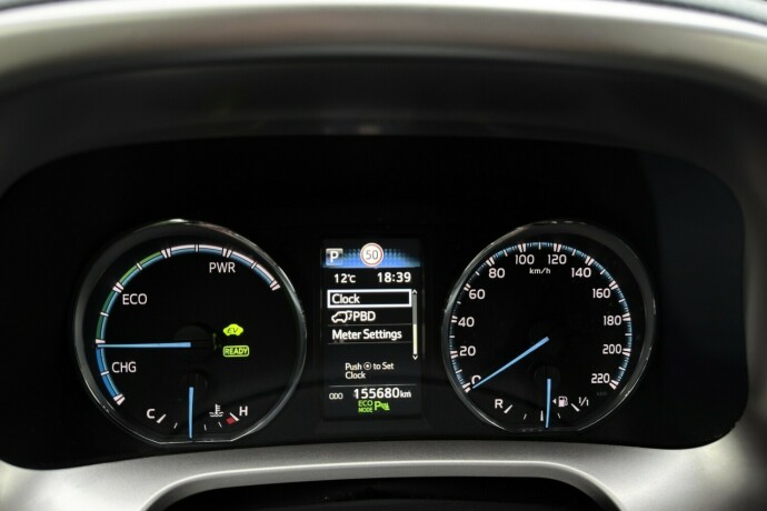 toyota-rav4-elektrisitetbensin-2016-big-14