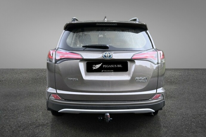 toyota-rav4-elektrisitetbensin-2016-big-4