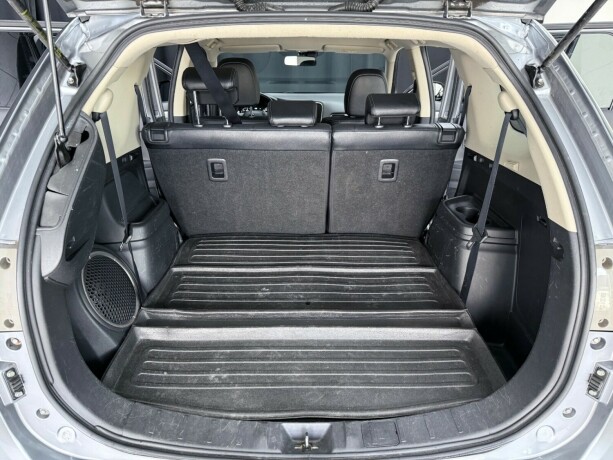 mitsubishi-outlander-diesel-2014-big-31