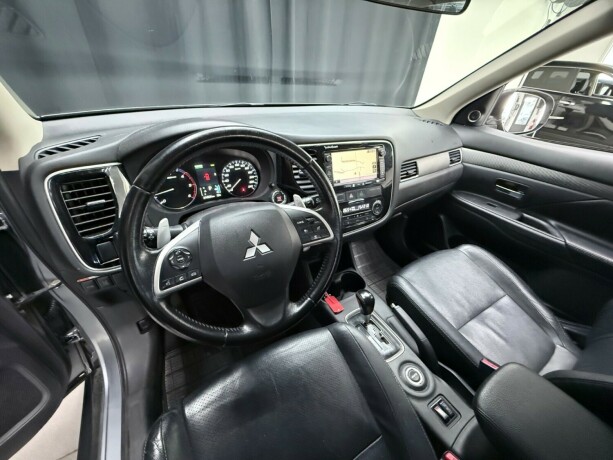 mitsubishi-outlander-diesel-2014-big-12