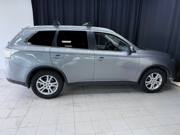 mitsubishi-outlander-diesel-2014-big-8