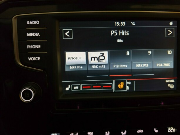 volkswagen-passat-diesel-2015-big-32