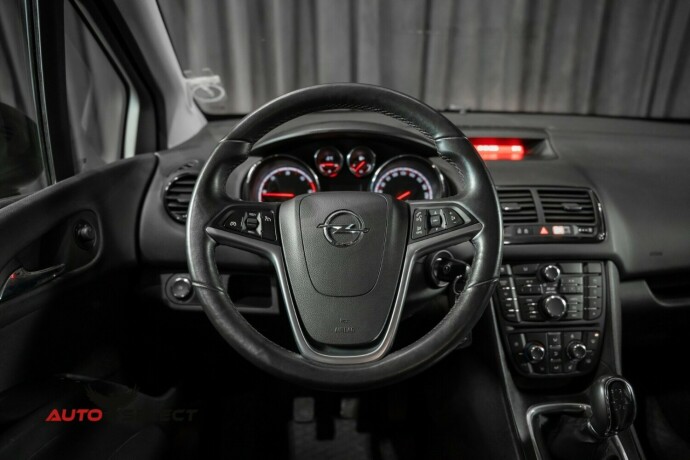 opel-meriva-diesel-2012-big-23