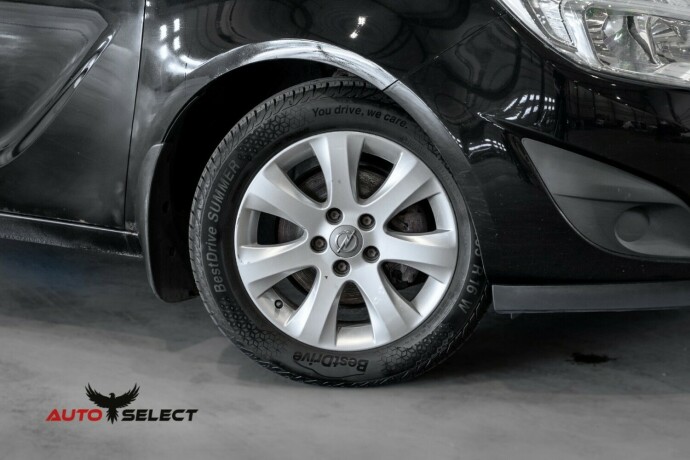 opel-meriva-diesel-2012-big-2