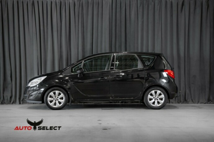 opel-meriva-diesel-2012-big-7