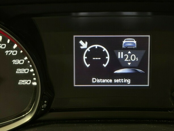 peugeot-308-sw-diesel-2014-big-17