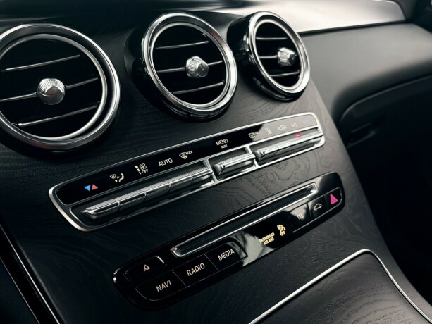 mercedes-benz-glc350-e-plug-in-petrol-2018-big-15