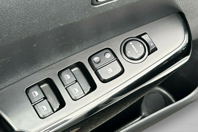 kia-picanto-bensin-2019-big-8