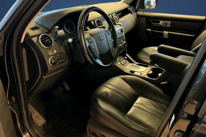 land-rover-discovery-4-diesel-2013-big-8