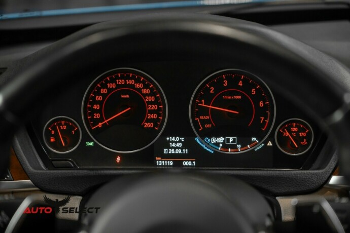 bmw-328i-bensin-2013-big-32