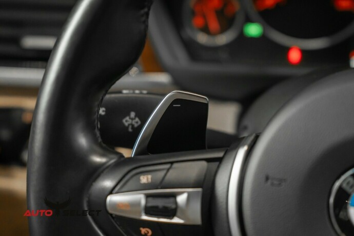 bmw-328i-bensin-2013-big-30