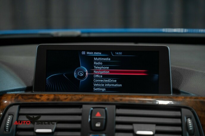 bmw-328i-bensin-2013-big-43