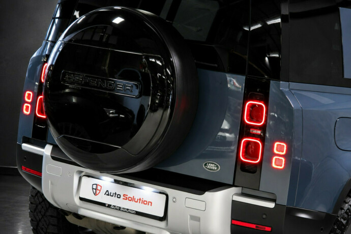 land-rover-defender-110-elektrisitetdiesel-2023-big-26