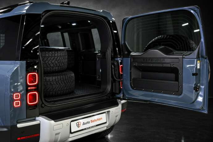 land-rover-defender-diesel-2023-big-27