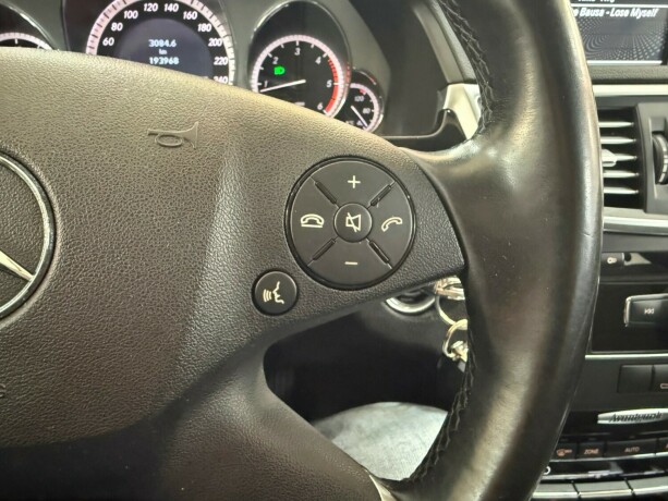 mercedes-benz-e200c-diesel-2011-big-12