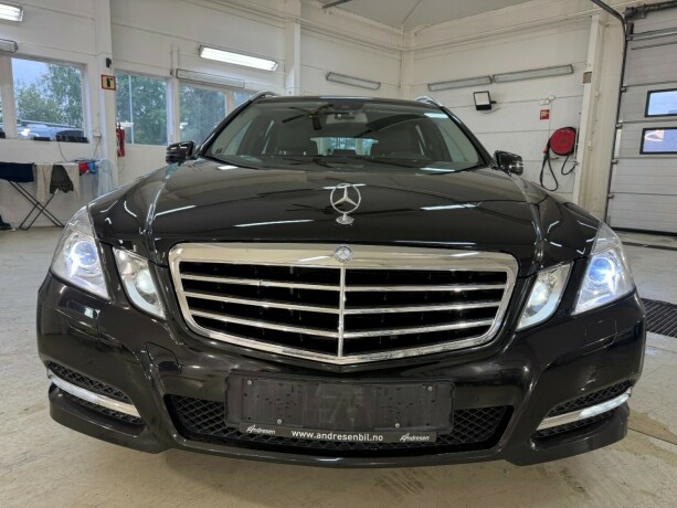 mercedes-benz-e200c-diesel-2011-big-8