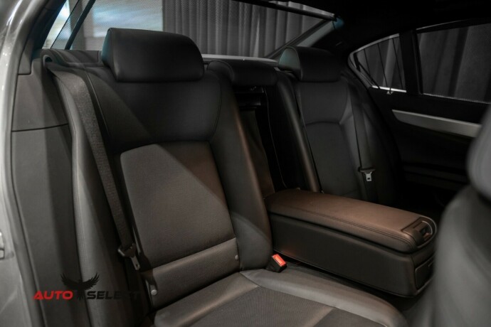 bmw-740d-diesel-2012-big-14
