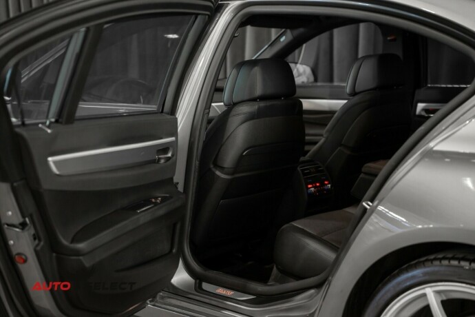 bmw-740d-diesel-2012-big-15