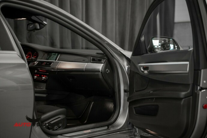 bmw-740d-diesel-2012-big-19