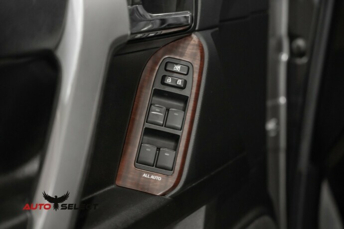 toyota-land-cruiser-diesel-2015-big-21