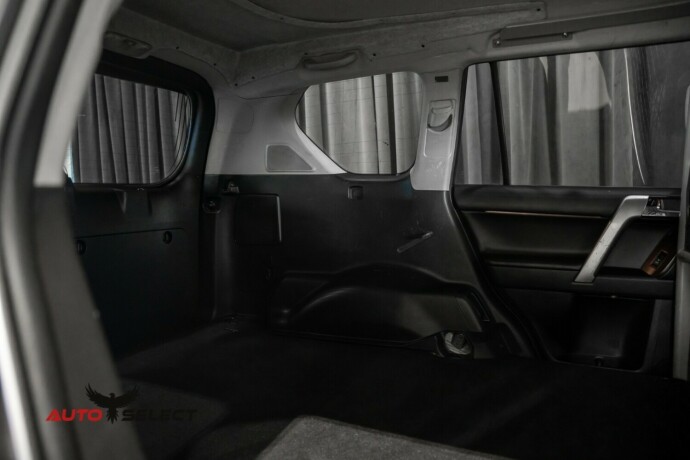 toyota-land-cruiser-diesel-2015-big-13