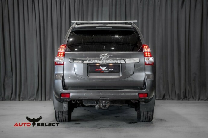 toyota-land-cruiser-diesel-2015-big-7