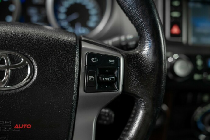 toyota-land-cruiser-diesel-2015-big-30