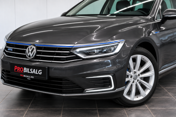 volkswagen-passat-elektrisitetbensin-2018-big-4