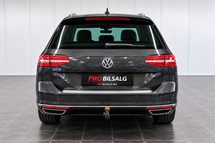 volkswagen-passat-elektrisitetbensin-2018-big-8